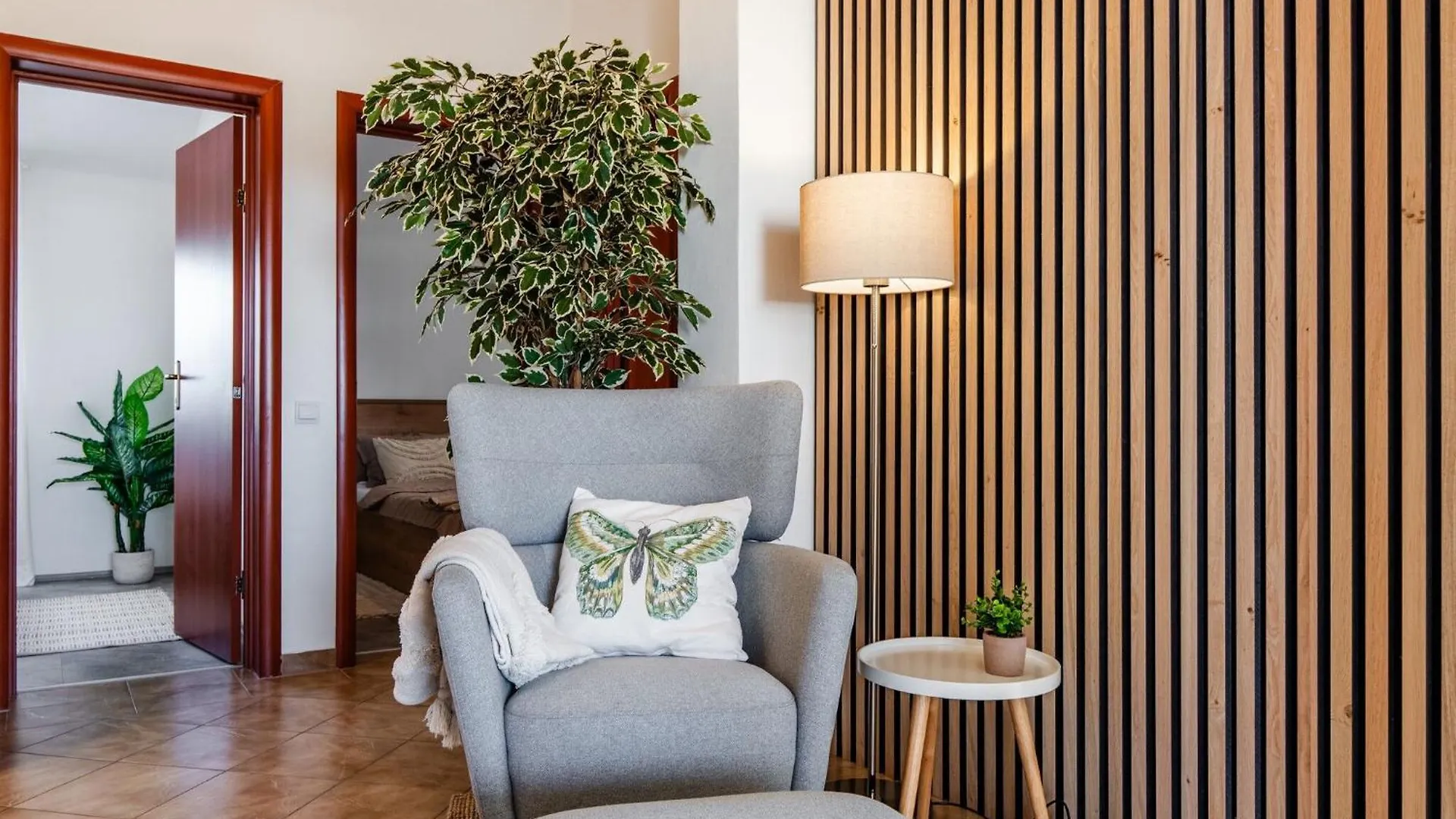 Apartments Quercus Vir