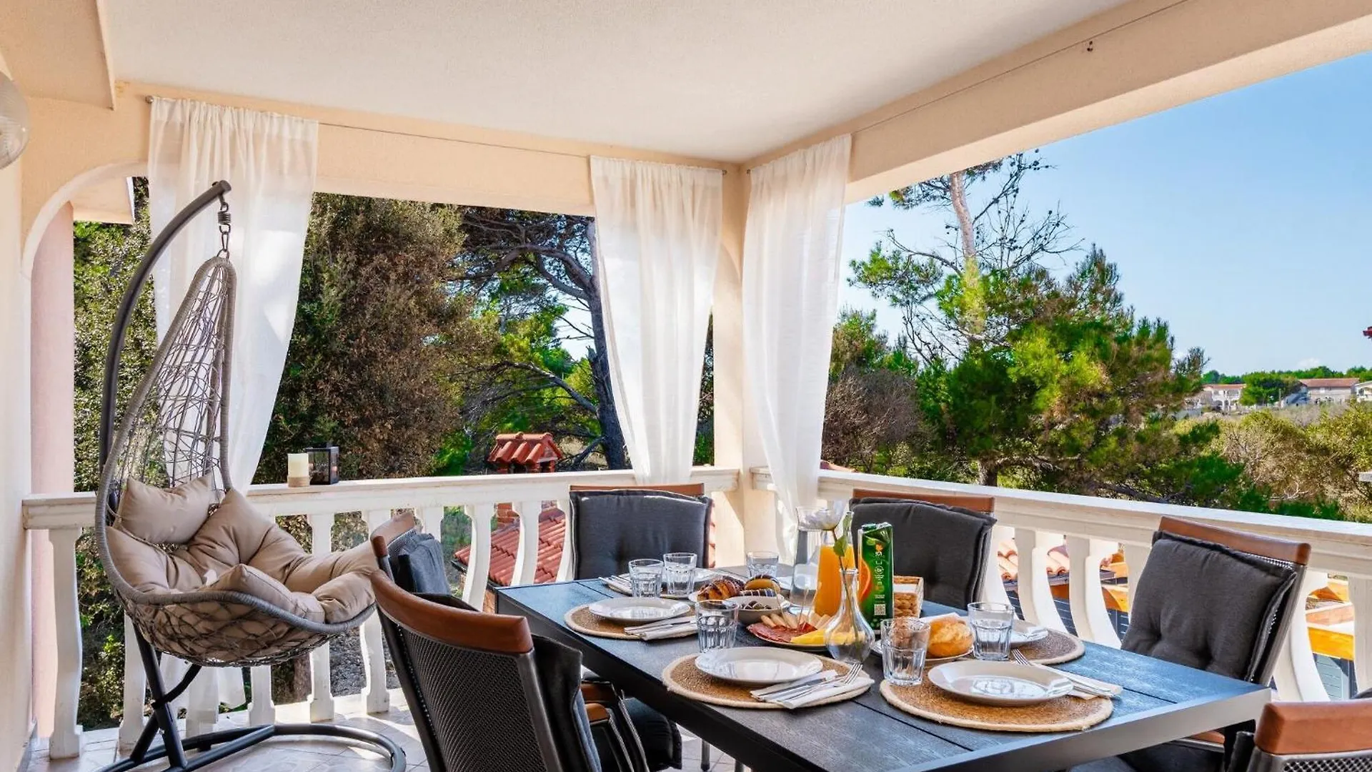 Apartments Quercus Vir