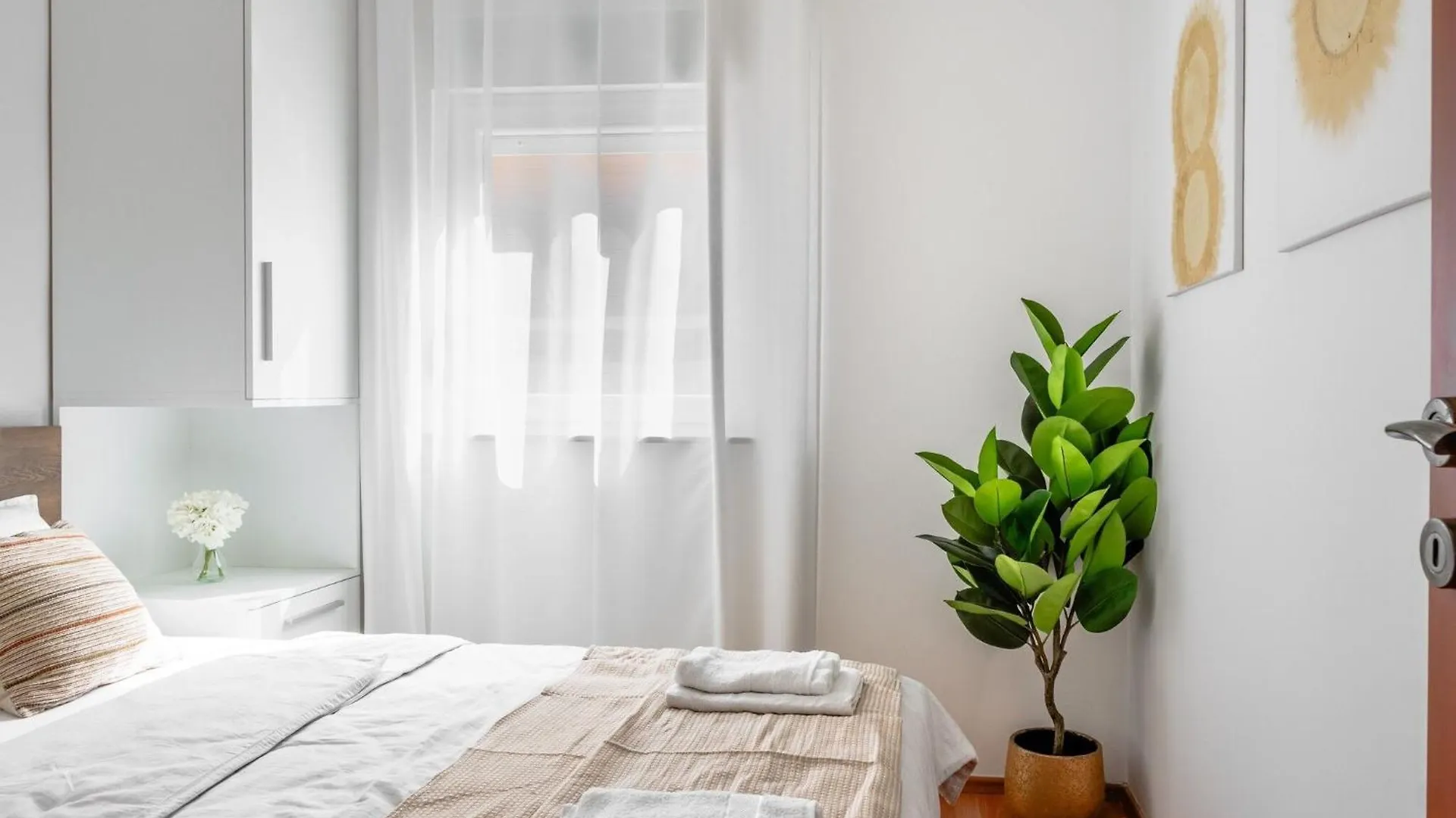 Apartments Quercus Vir